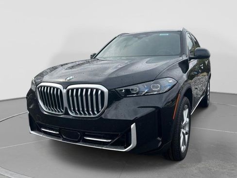 New 2026 BMW X5 sDrive40i w/ Parking Assistance Package RWD image 1