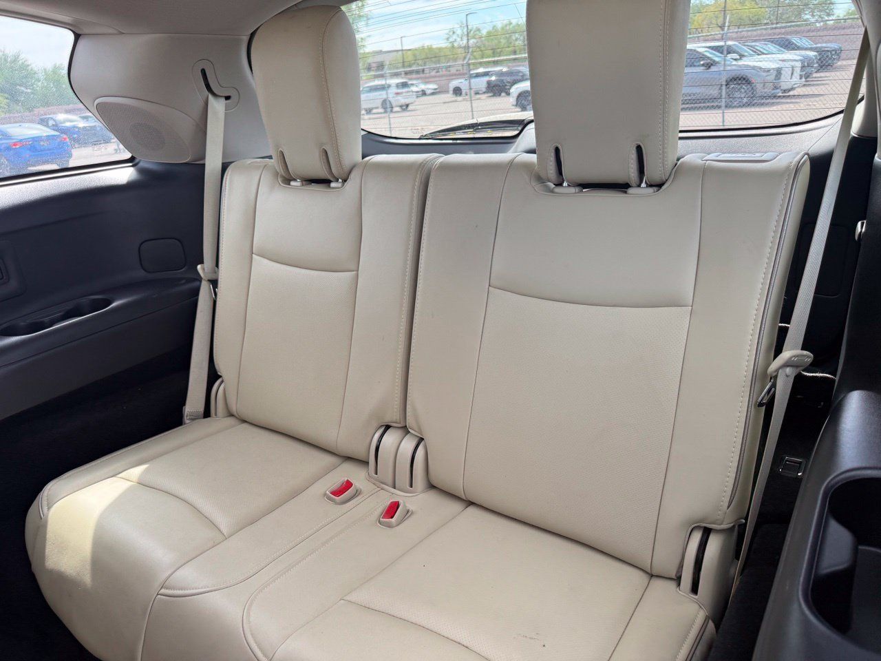 Used 2020 INFINITI QX60 Luxe w/ Essential Package FWD image 9