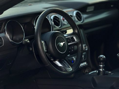 Used 2015 Ford Mustang GT w/ GT Performance Package image 9