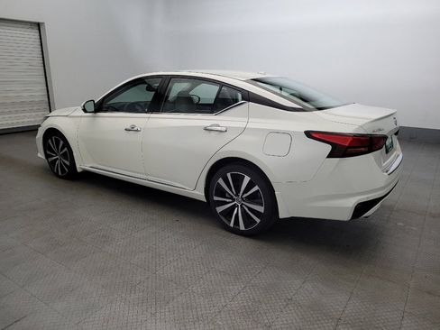 Used 2019 Nissan Altima 2.5 Platinum image 3