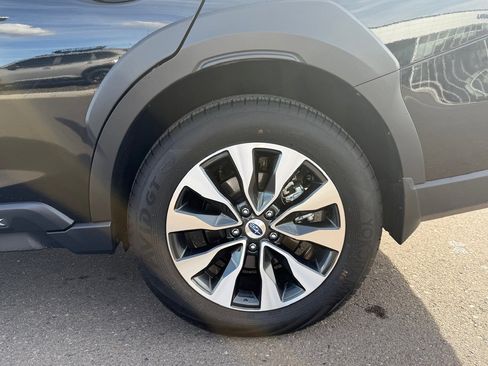 Certified 2025 Subaru Outback Limited image 63