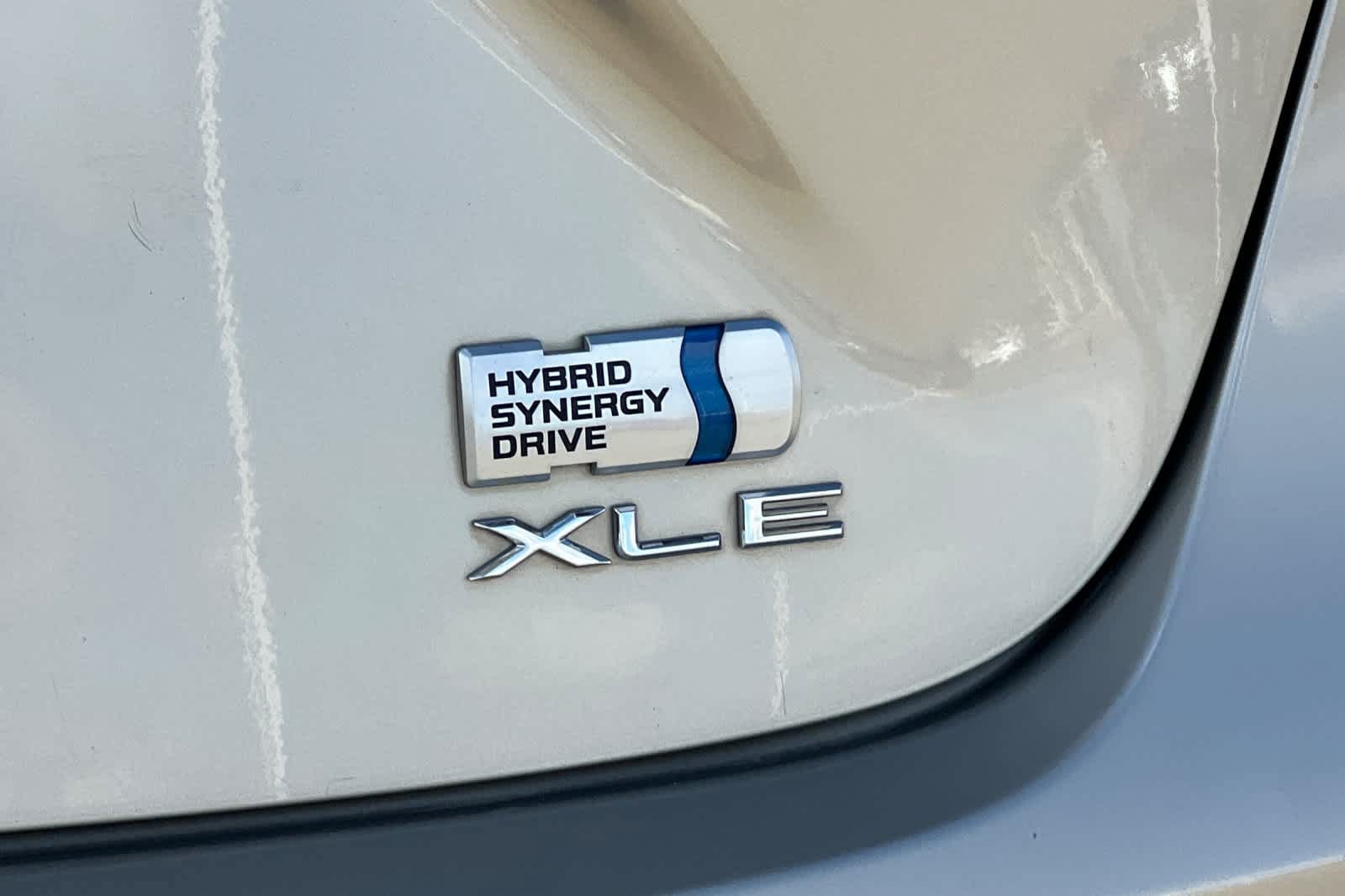Used 2015 Toyota Avalon XLE Touring FWD image 24