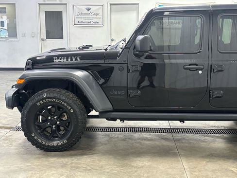 Used 2021 Jeep Wrangler Unlimited Willys image 20