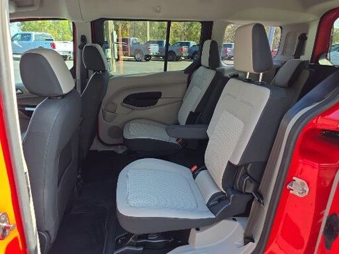 Used 2023 Ford Transit Connect XLT w/ Trailer Tow Package image 18