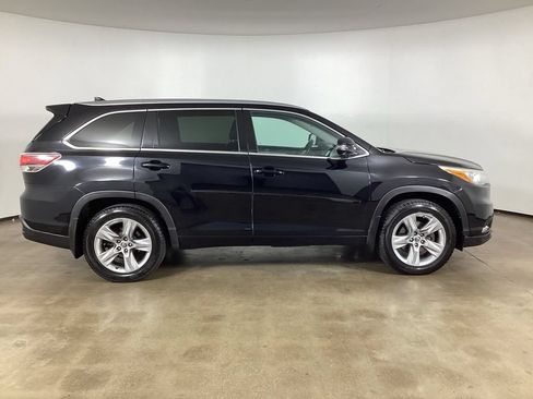 Used 2016 Toyota Highlander Limited Platinum AWD/4WD image 5