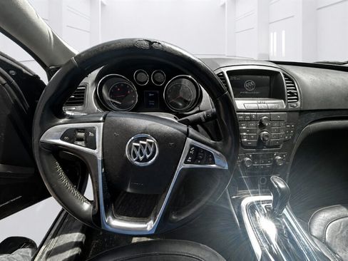 Used 2013 Buick Regal Premium FWD image 13