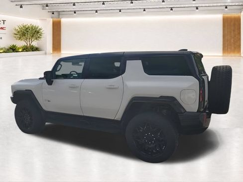 New 2026 GMC Hummer EV SUV AWD/4WD image 9