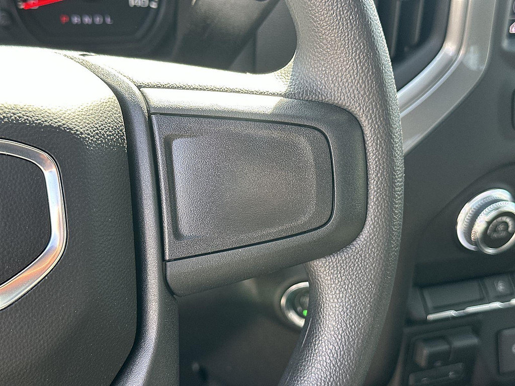 New 2026 GMC Sierra 3500 Pro w/ Fleet Convenience Package RWD image 9