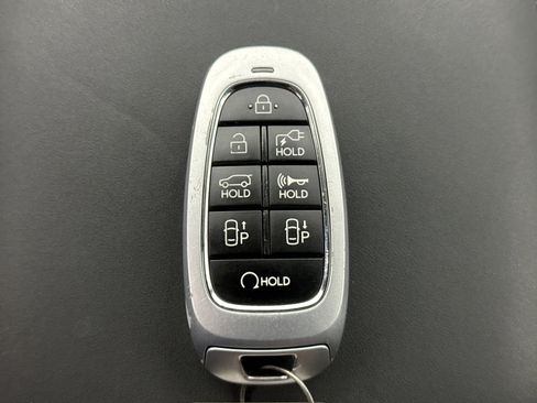 Used 2024 Hyundai Ioniq 5 Limited image 10