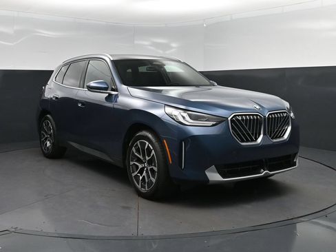 Certified 2026 BMW X3 xDrive30i w/ Premium Package AWD/4WD image 9