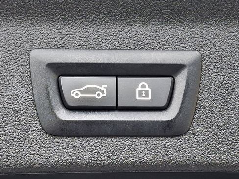 Used 2022 BMW X3 xDrive30i w/ Premium Package 2 image 30