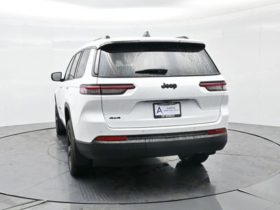 New 2025 Jeep Grand Cherokee L Laredo