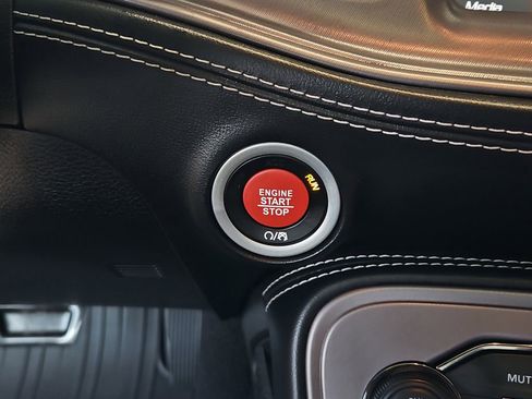 Used 2023 Dodge Challenger SRT Hellcat w/ Driver Convenience Group RWD image 17