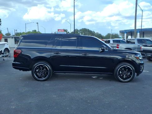 Used 2024 Ford Expedition Max Limited AWD/4WD image 6