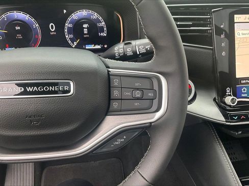 New 2026 Jeep Grand Wagoneer L Limited w/ Premium Group II AWD/4WD image 32