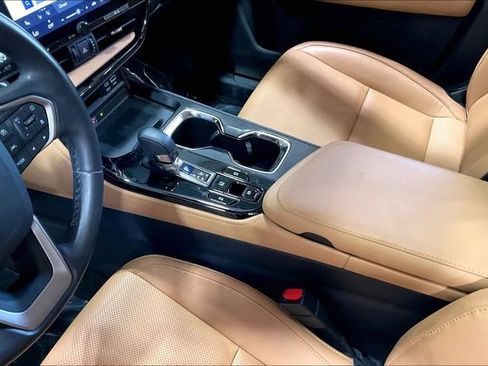 Used 2023 Lexus NX 250 FWD image 17