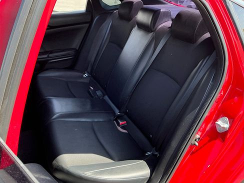 Used 2021 Honda Civic Sport image 18
