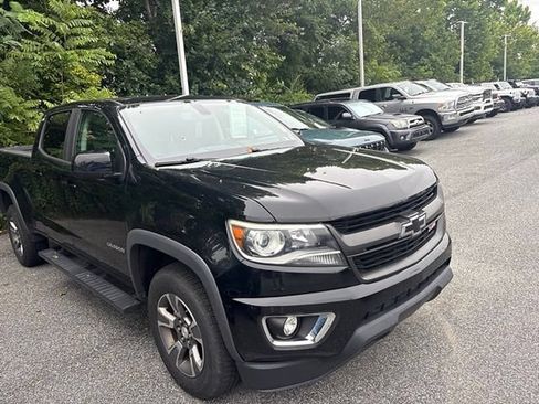 Used 2017 Chevrolet Colorado Z71 AWD/4WD image 15
