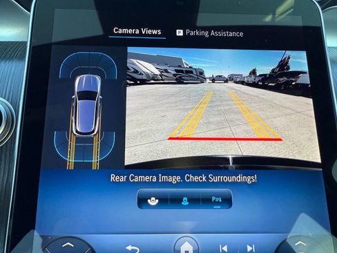 Used 2025 Mercedes-Benz GLC 43 AMG 4MATIC image 49