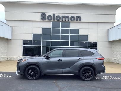 Used 2023 Toyota Highlander XSE
