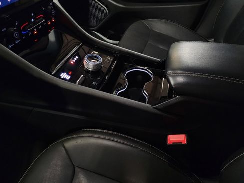 Used 2022 Jeep Grand Cherokee Limited 4xe image 26