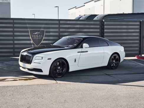 Used 2015 Rolls-Royce Wraith image 6