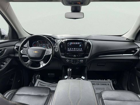 Used 2019 Chevrolet Traverse LT w/ LT Premium Package AWD/4WD image 12