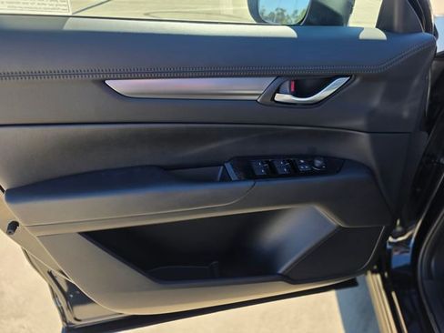 New 2025 MAZDA CX-5 AWD 2.5 S w/ Preferred Package image 18
