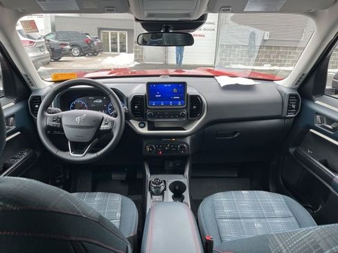 Certified 2024 Ford Bronco Sport Heritage w/ Heritage Convenience Package image 36