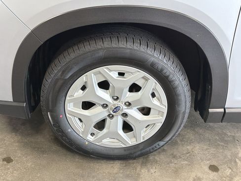 Used 2020 Subaru Forester w/ Alloy Wheel Package AWD/4WD image 15