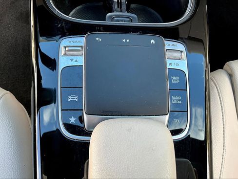 Used 2020 Mercedes-Benz A 220 image 32