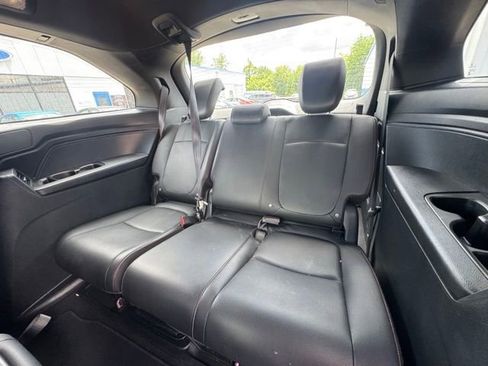 Used 2023 Honda Odyssey Sport image 12