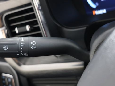 Used 2025 Ford F350 Lariat w/ Chrome Package image 28