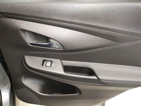 Certified 2025 Buick Envista Sport Touring w/ Convenience I Package image 14