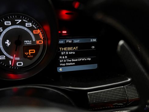 Used 2015 Ferrari 458 Italia Coupe image 74