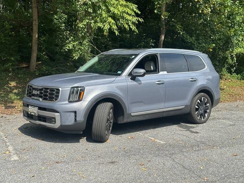 Certified 2023 Kia Telluride SX Prestige AWD/4WD image 3