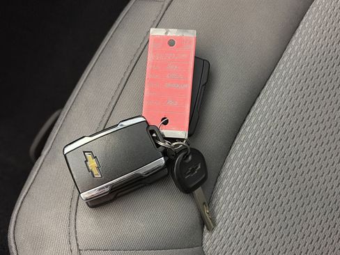 Certified 2021 Chevrolet Colorado W/T w/ Custom Special Edition image 30