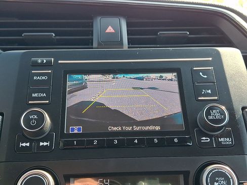 Used 2020 Honda Civic LX image 17