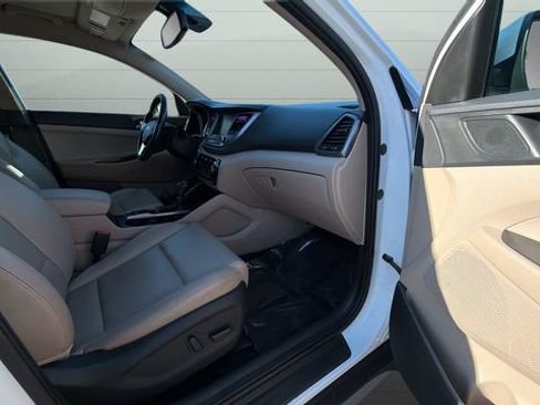 Used 2018 Hyundai Tucson SEL Plus w/ Cargo Package image 21