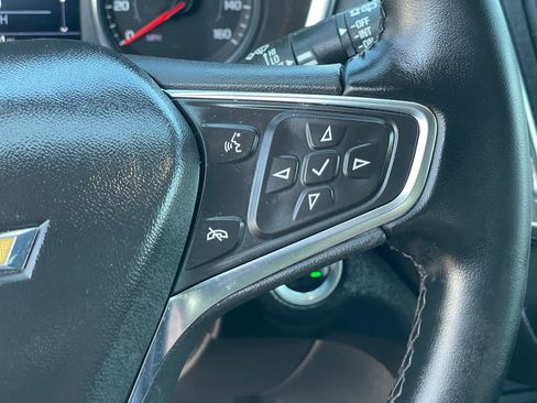 Used 2024 Chevrolet Equinox LT image 17