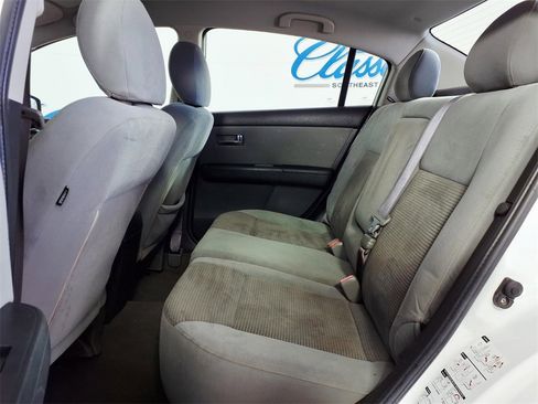 Used 2011 Nissan Sentra 2.0 S image 10