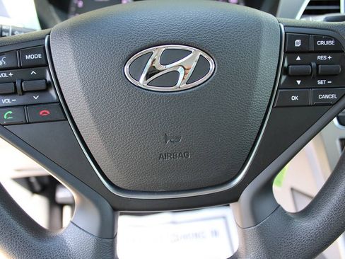 Used 2016 Hyundai Sonata SE FWD image 24