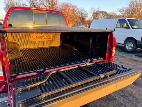 Used 2018 Nissan Frontier SV image 33