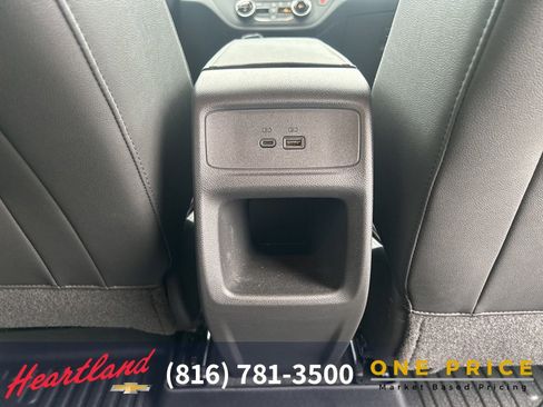 Used 2025 Buick Envista Preferred image 42