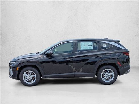 New 2026 Hyundai Tucson SE FWD image 8