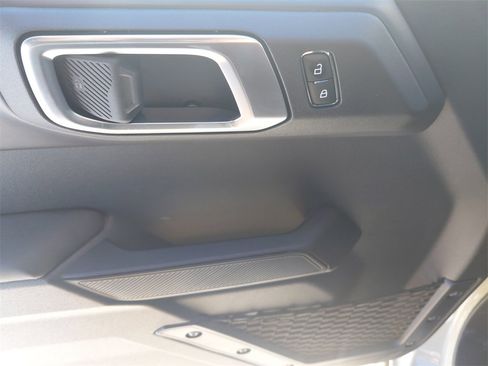 New 2025 Ford Bronco Badlands w/ Sasquatch Package image 26