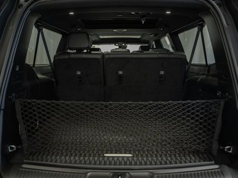 New 2026 Jeep Grand Wagoneer L 4WD image 9