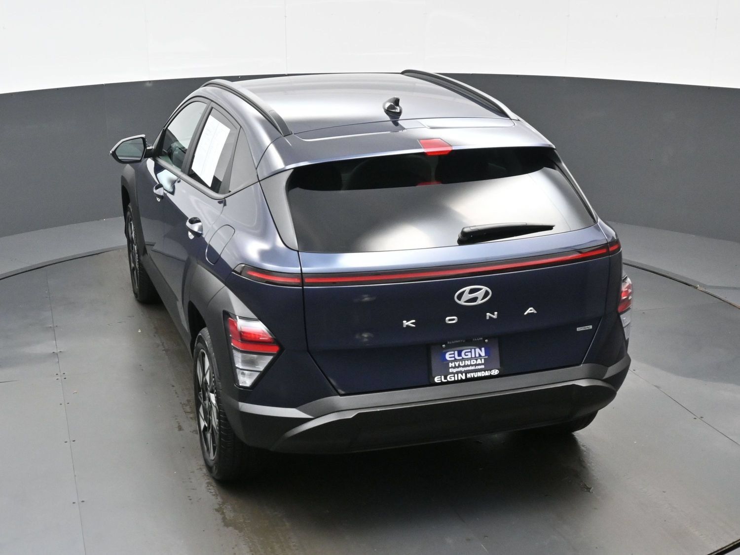 Certified 2025 Hyundai Kona SEL AWD/4WD image 36