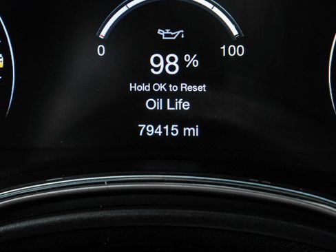 Used 2018 Jeep Grand Cherokee Laredo image 19