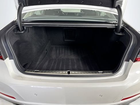 Certified 2022 BMW 750i xDrive image 28